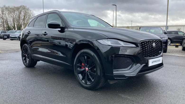 Jaguar F-Pace 2.0 D200 R-Dynamic Black 5dr Auto AWD Diesel Estate